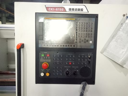 Swing 500mm Horizontal CNC Lathe Machine 1600Rpm Integral Casting